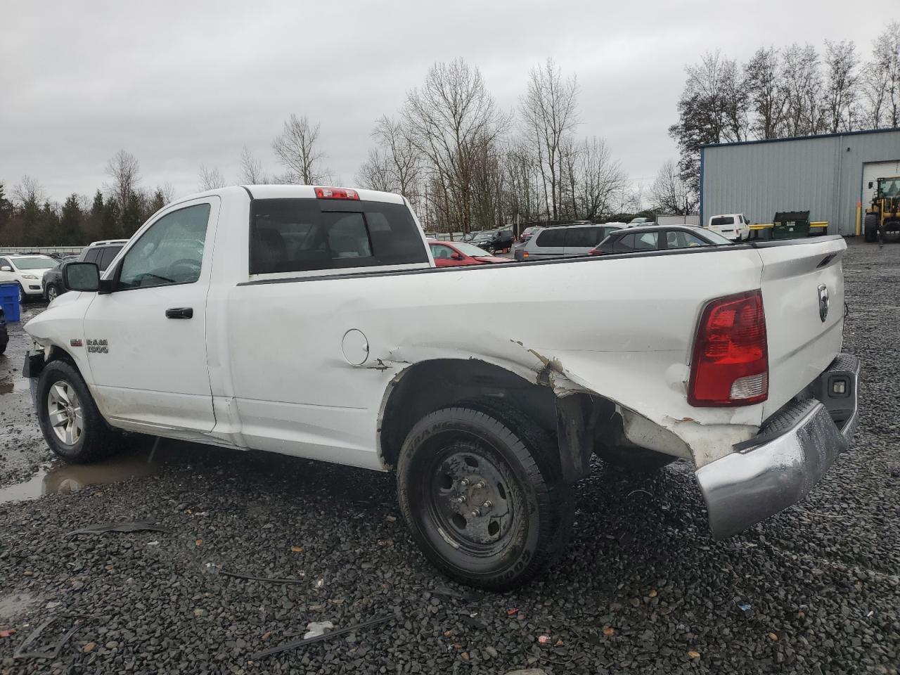 2015 RAM 1500 ST - Фото 2