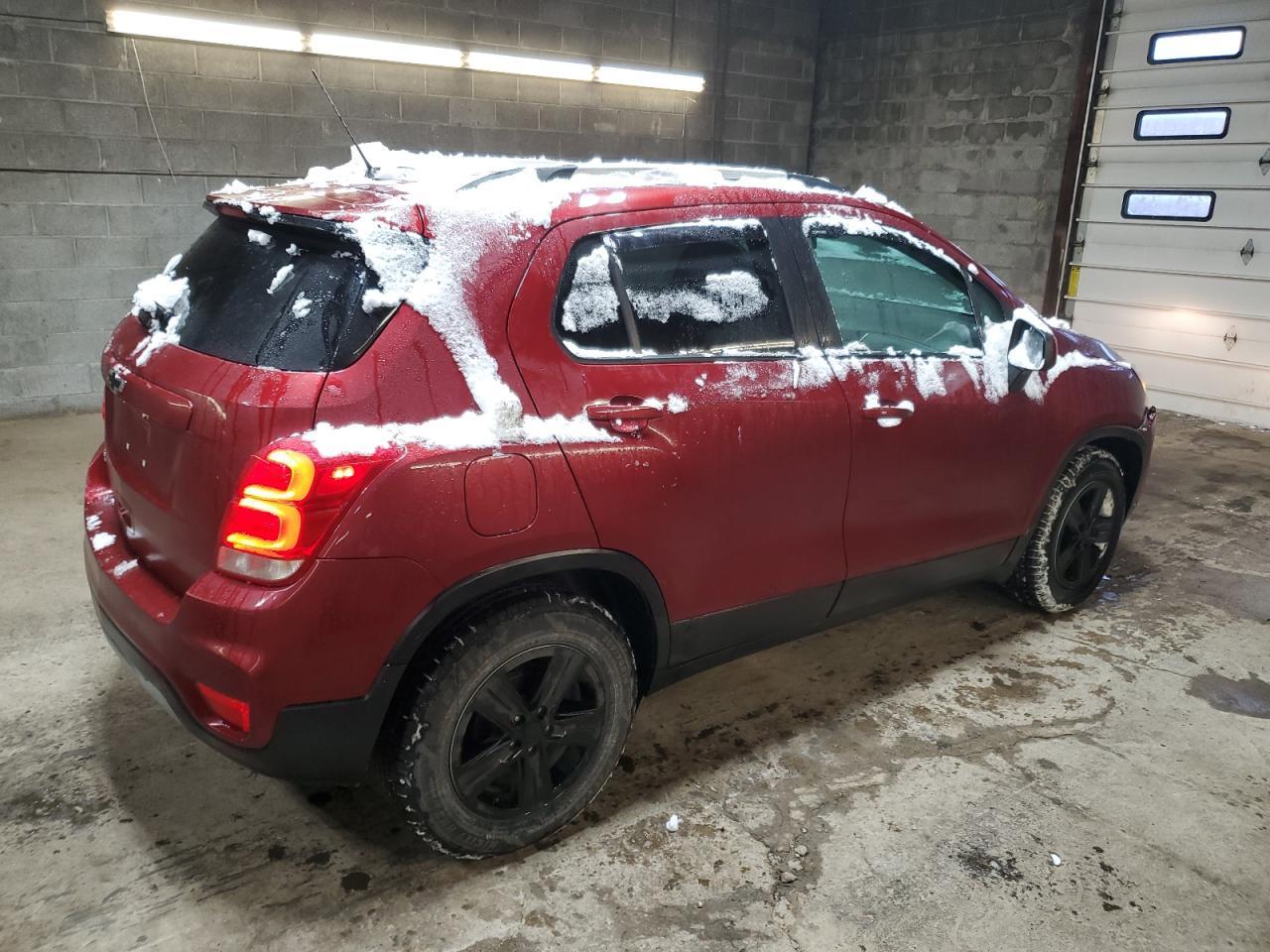2021 CHEVROLET TRAX 1LT - Image 3