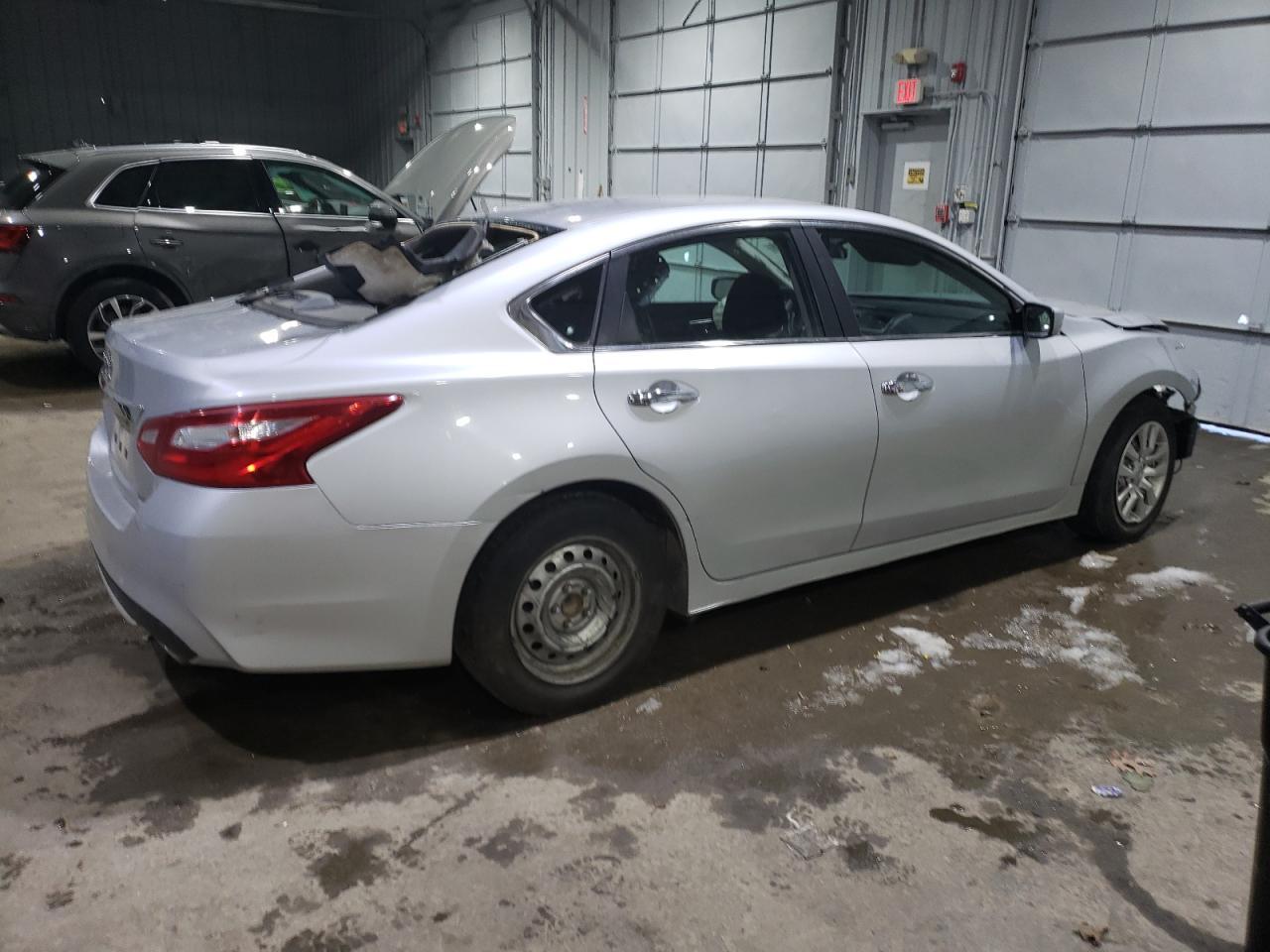 2017 NISSAN ALTIMA 2.5 - Фото 3