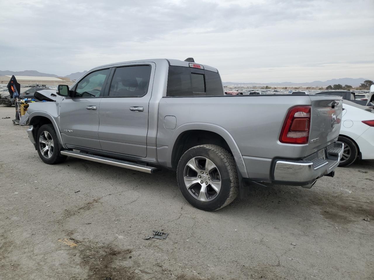 2019 RAM 1500 LARAM - Фото 2