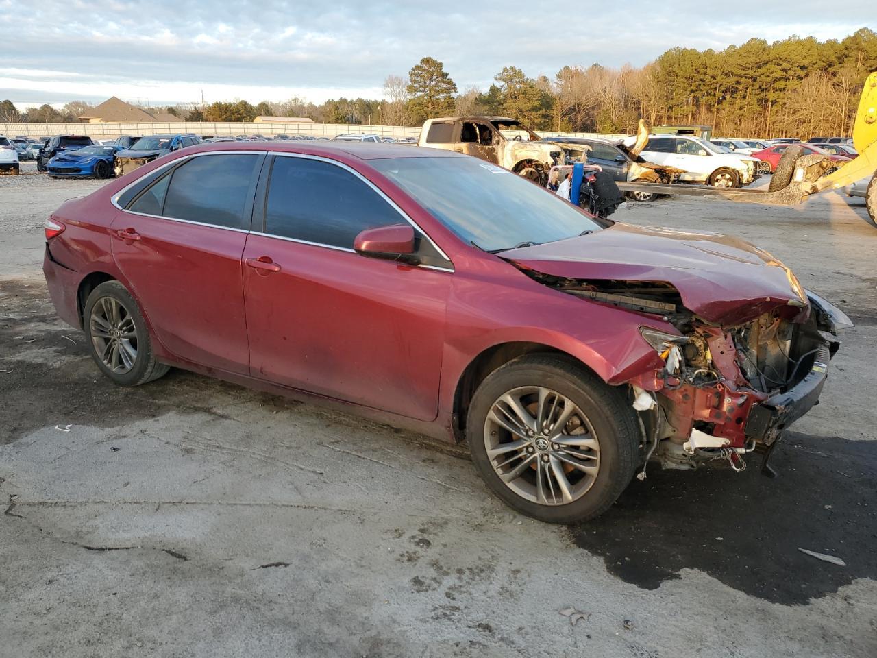 2015 TOYOTA CAMRY LE - Фото 4