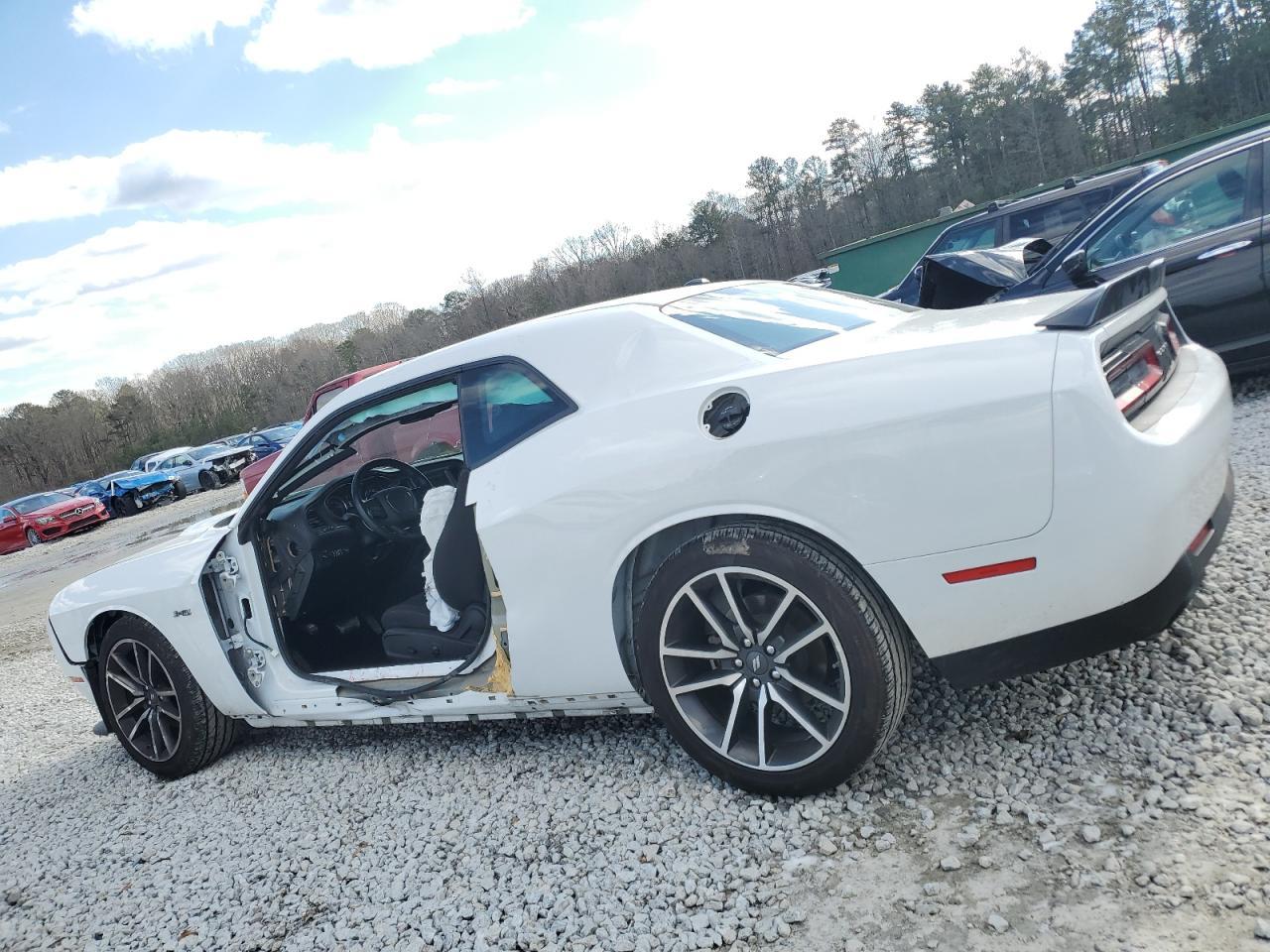 2023 DODGE CHALLENGER - Фото 2