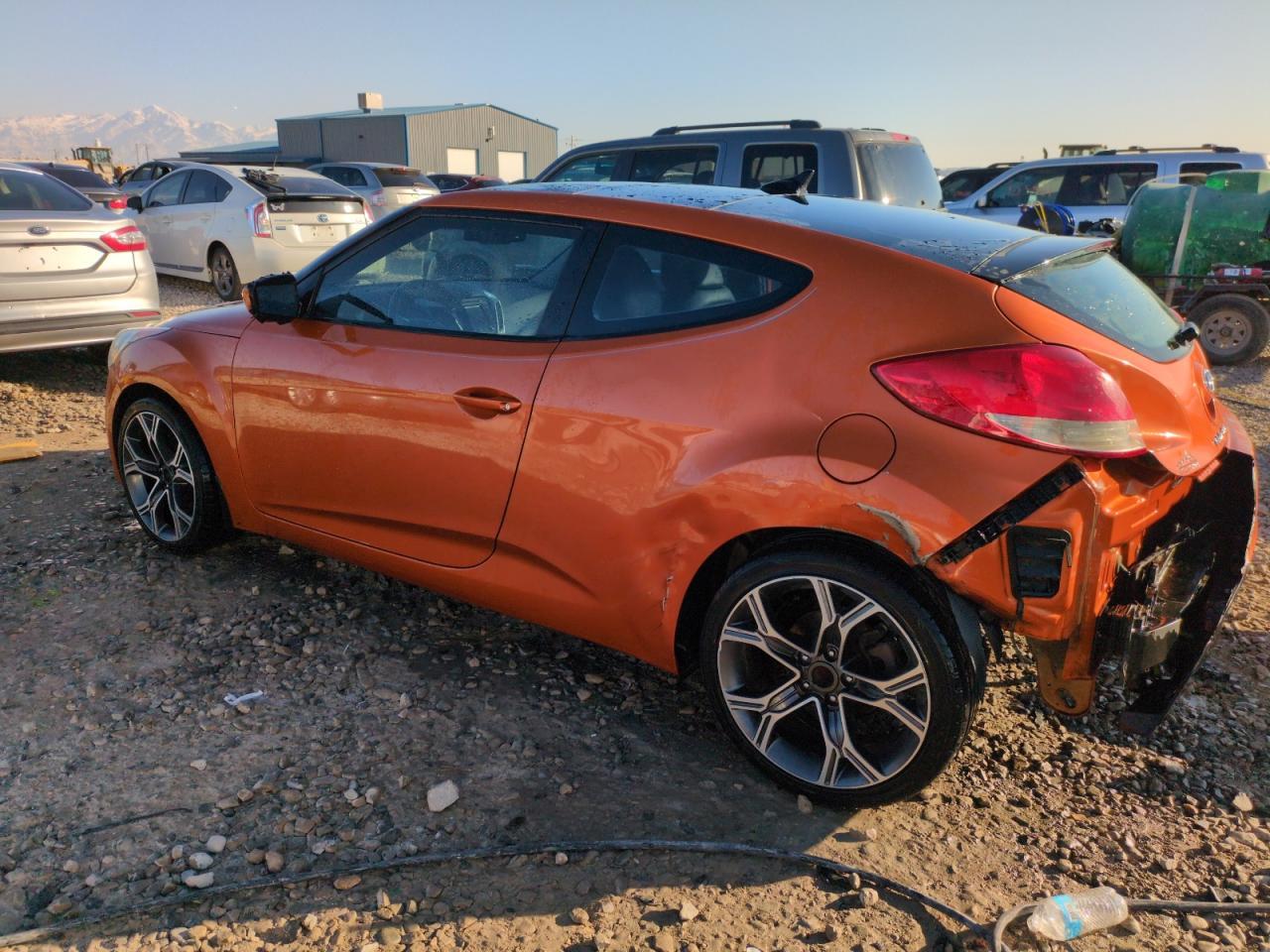 2013 HYUNDAI VELOSTER - Image 2
