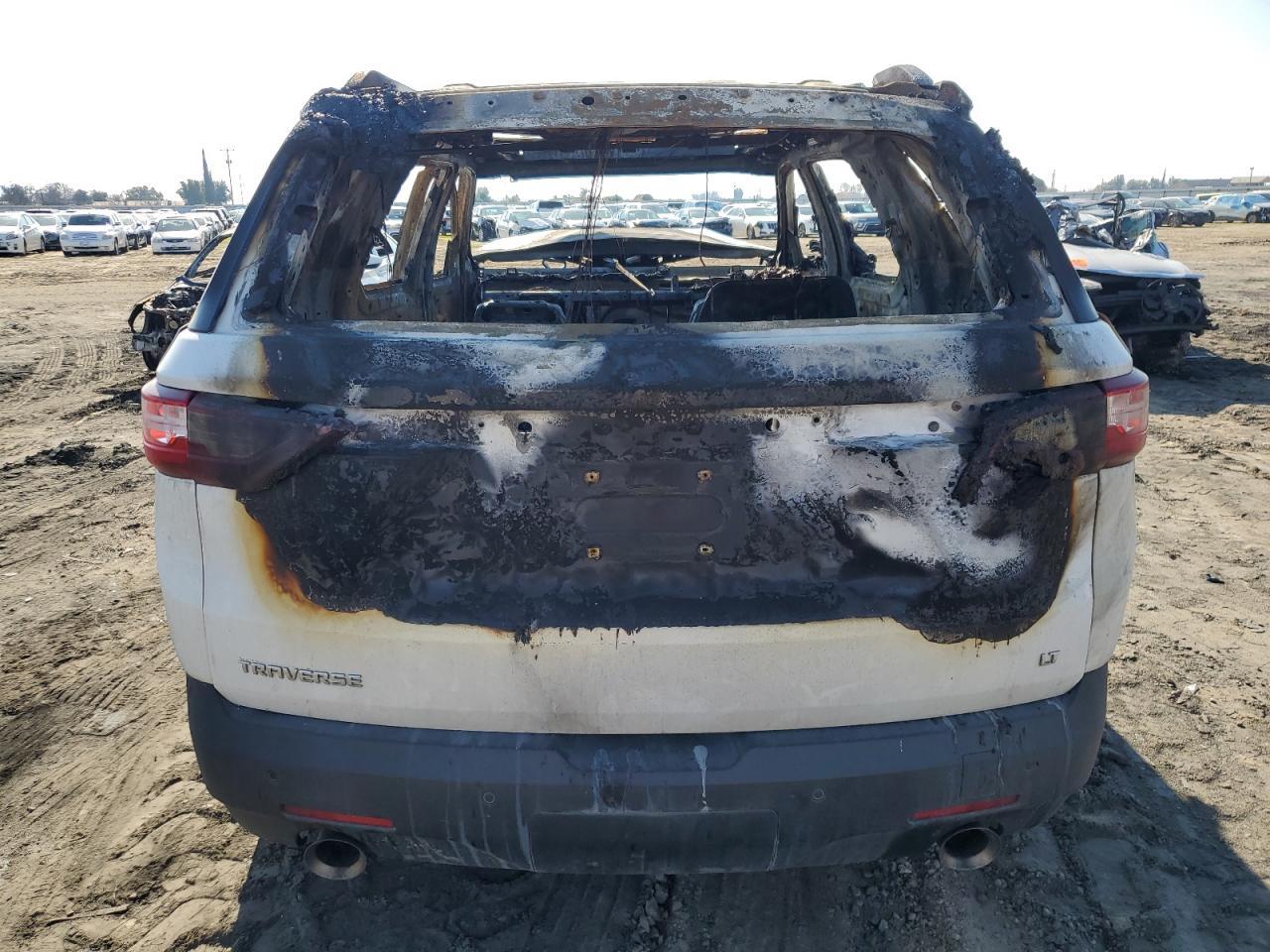 2018 CHEVROLET TRAVERSE L - Фото 6