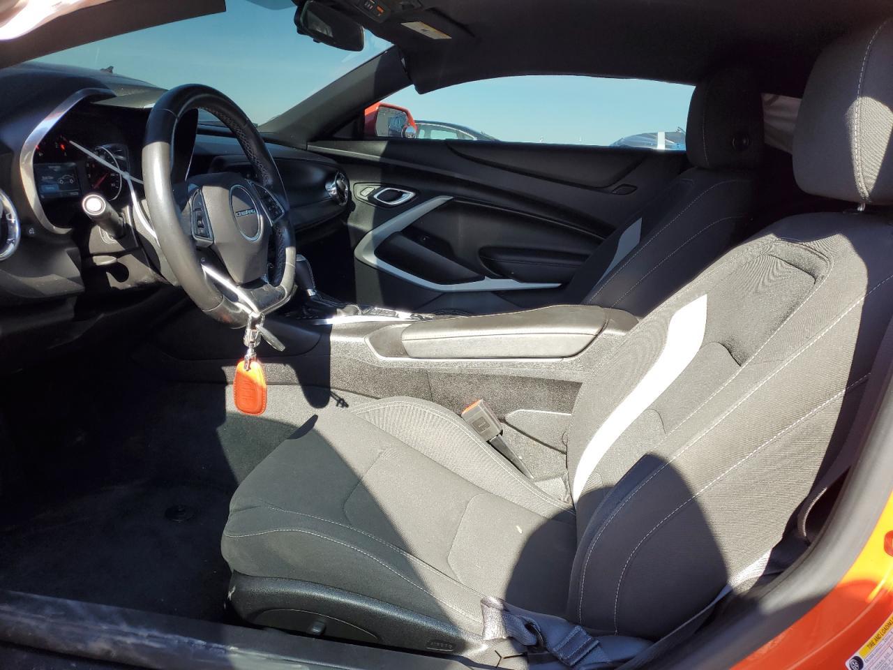 2019 CHEVROLET CAMARO LS - Фото 7