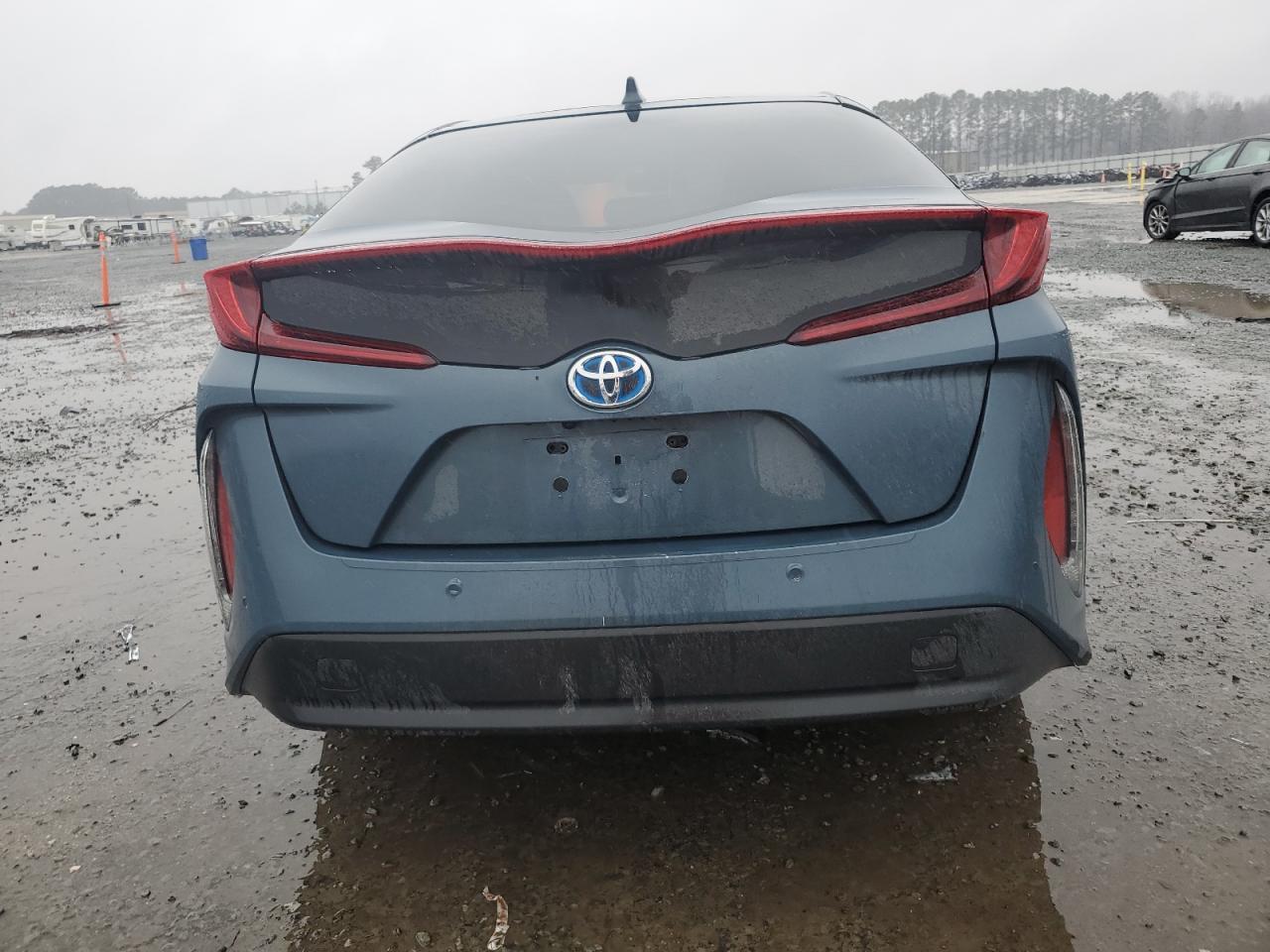 2022 TOYOTA PRIUS PRIM - Фото 6