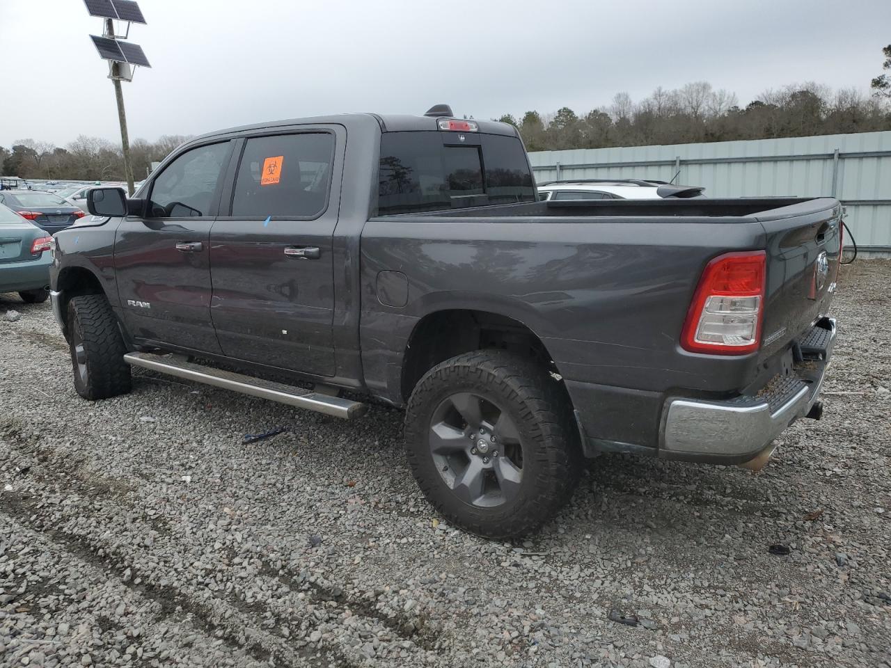 2019 RAM 1500 BIG H - Фото 2