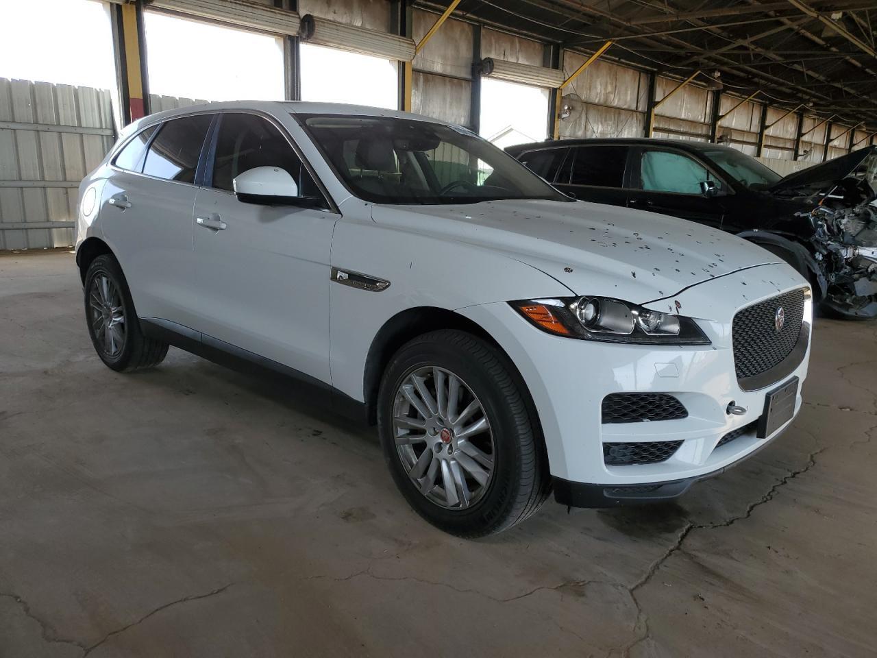 2019 JAGUAR F-PACE PRE - Image 4