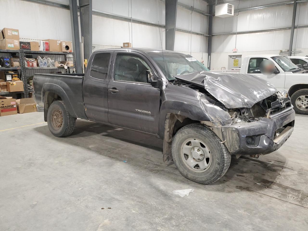 2015 TOYOTA TACOMA ACC - Image 4
