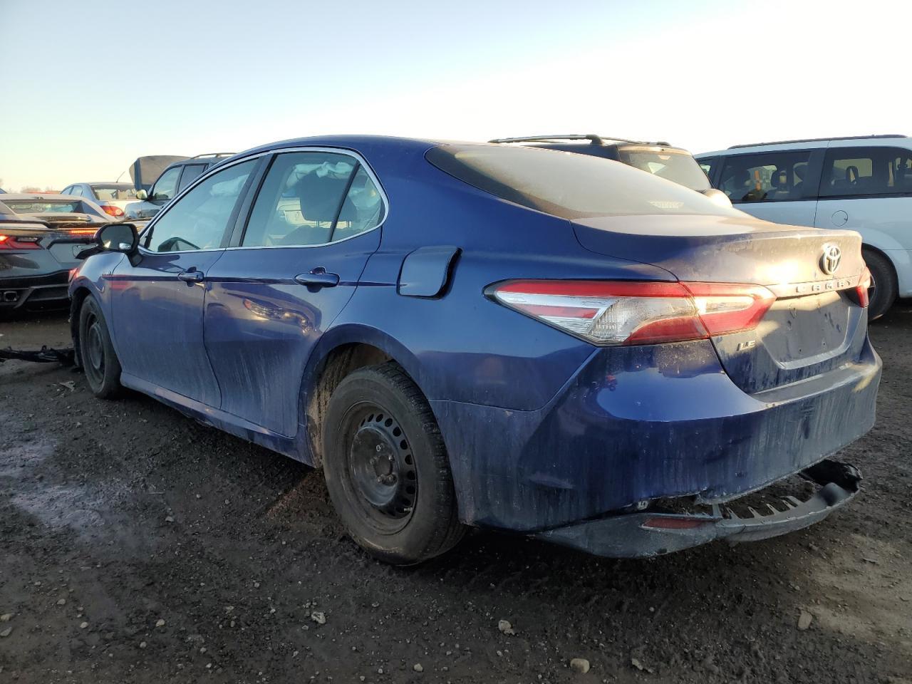2018 TOYOTA CAMRY LE - Image 2