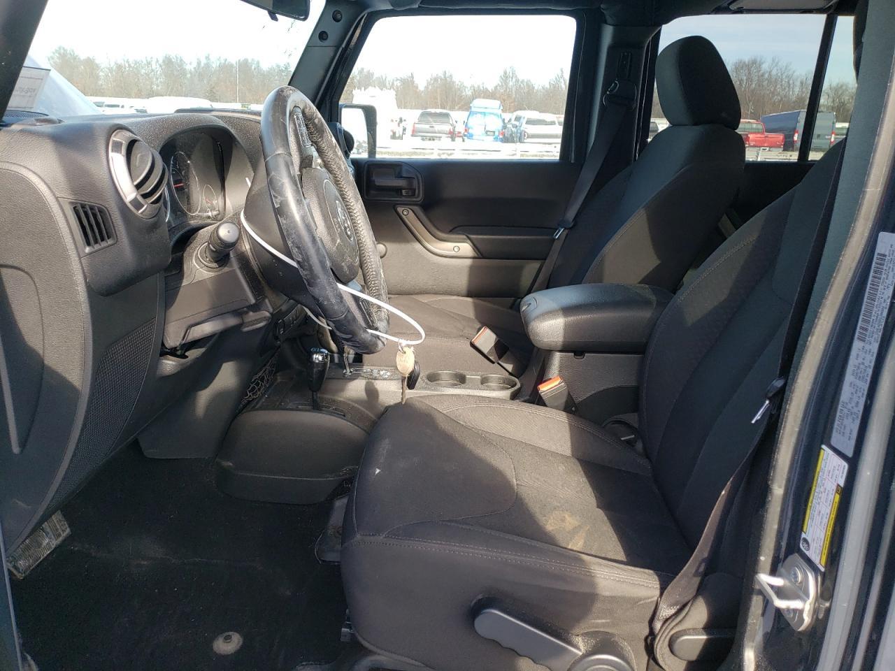 2017 JEEP WRANGLER U - Image 7