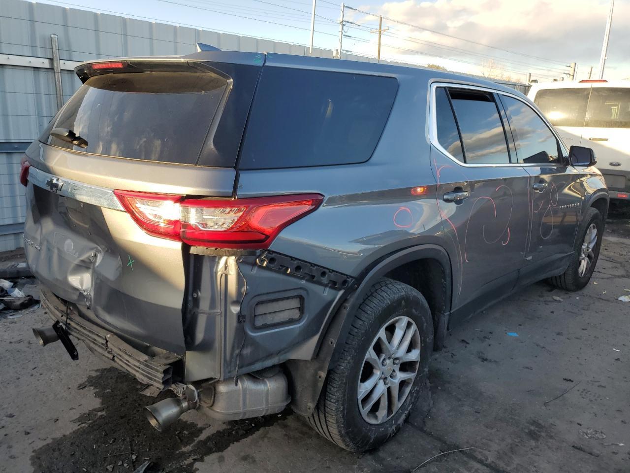2020 CHEVROLET TRAVERSE L - Image 3