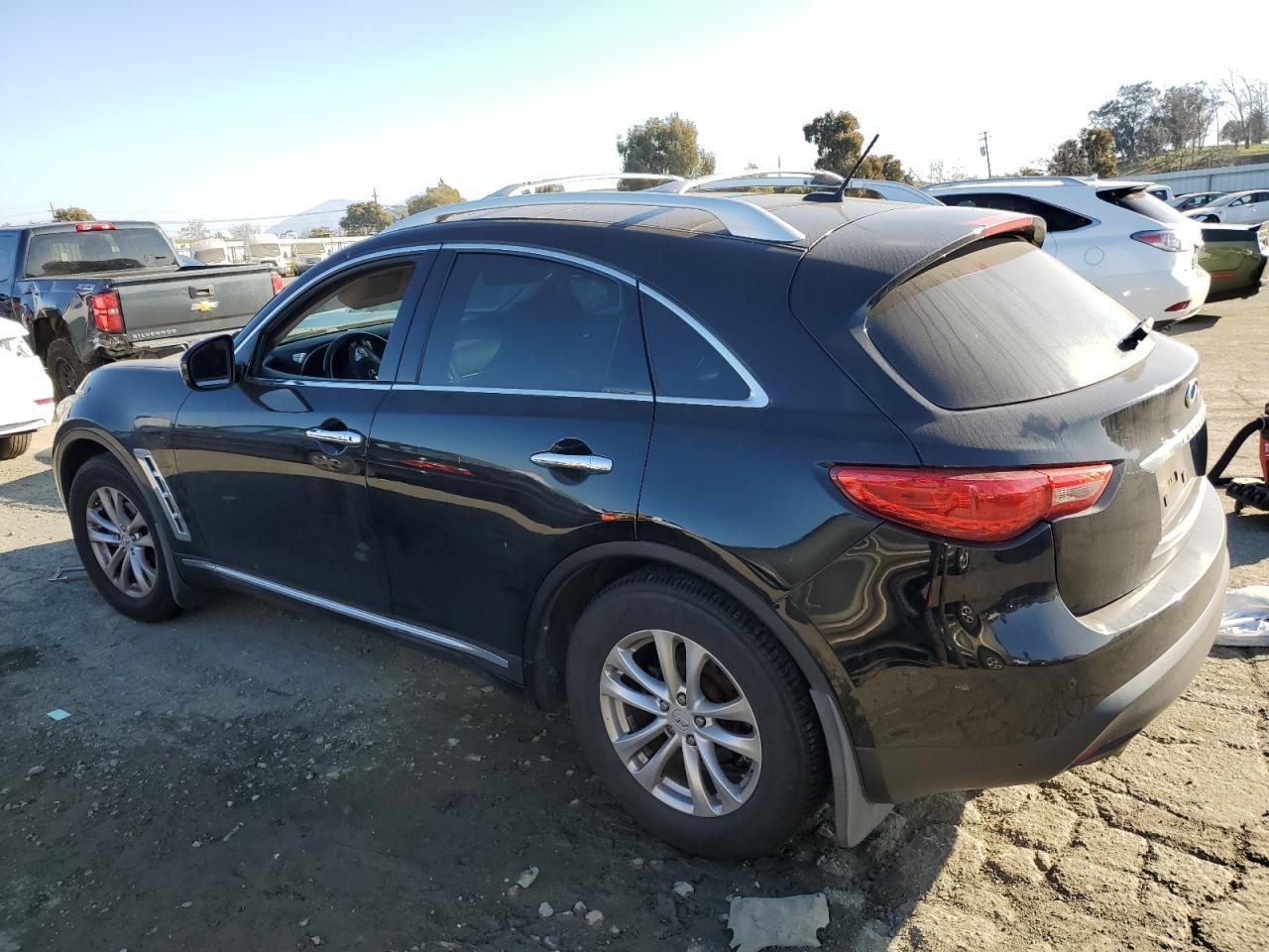 2013 INFINITI FX37 - Image 2