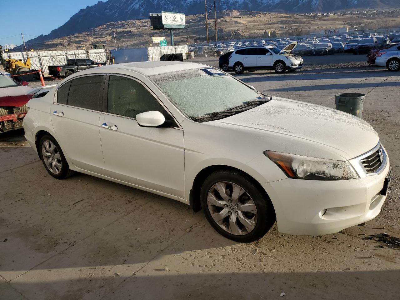 2010 HONDA ACCORD EXL - Фото 4