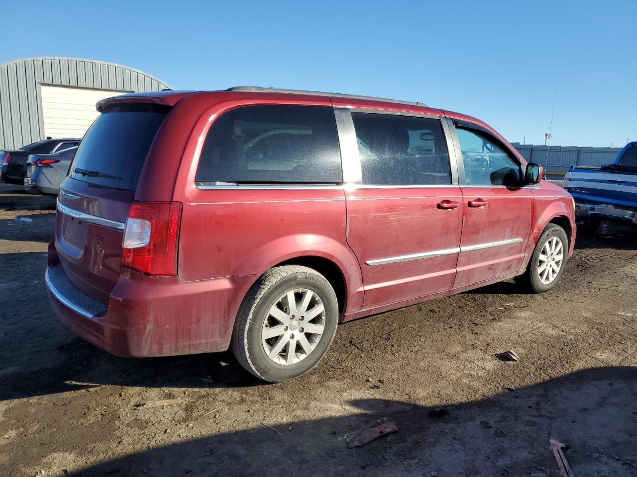2014 CHRYSLER TOWN & COU - Фото 3
