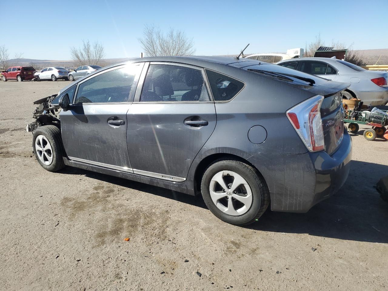 2013 TOYOTA PRIUS - Image 2