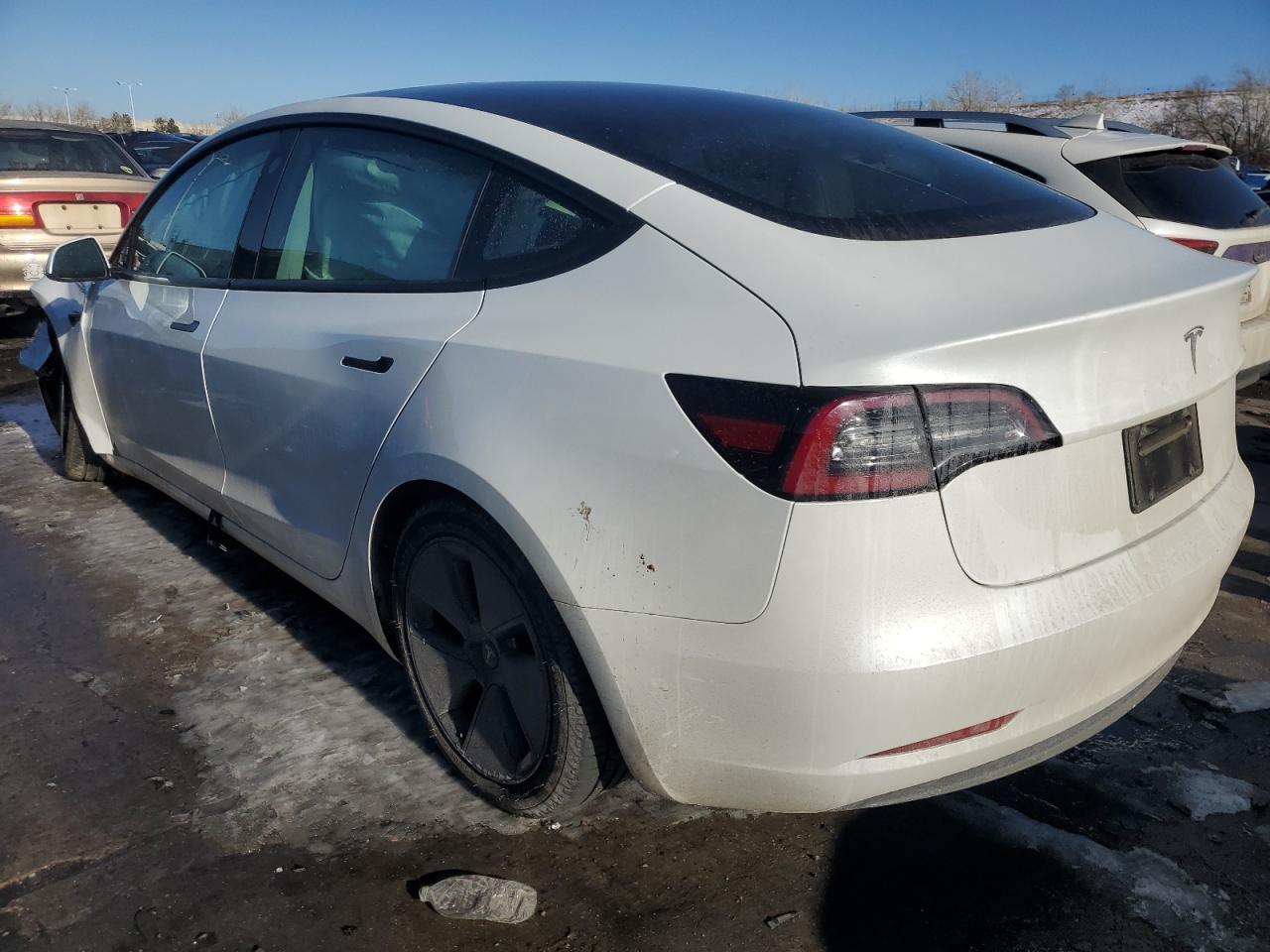 2023 TESLA MODEL 3 - Фото 2