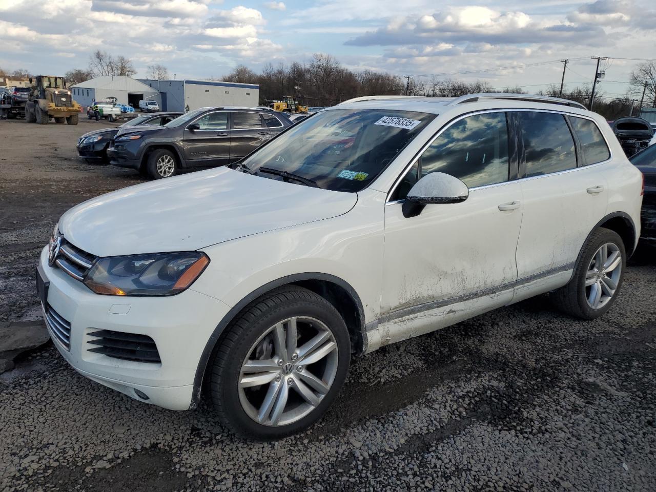 2012 VOLKSWAGEN TOUAREG V6
