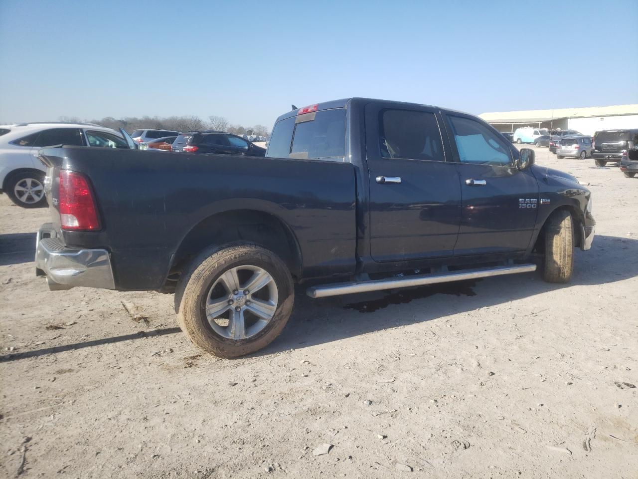 2014 RAM 1500 SLT - Фото 3