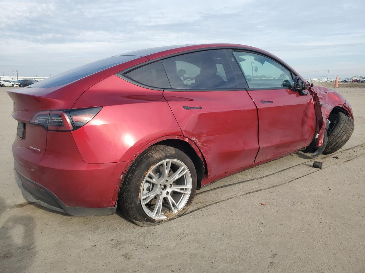 2024 TESLA MODEL Y - Image 3