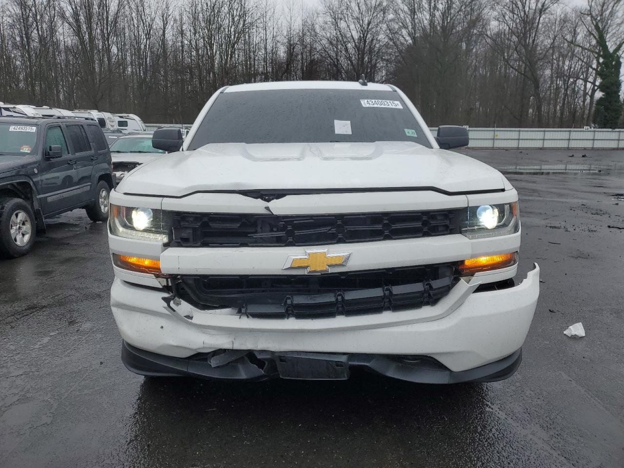 2017 CHEVROLET SILVERADO - Image 5