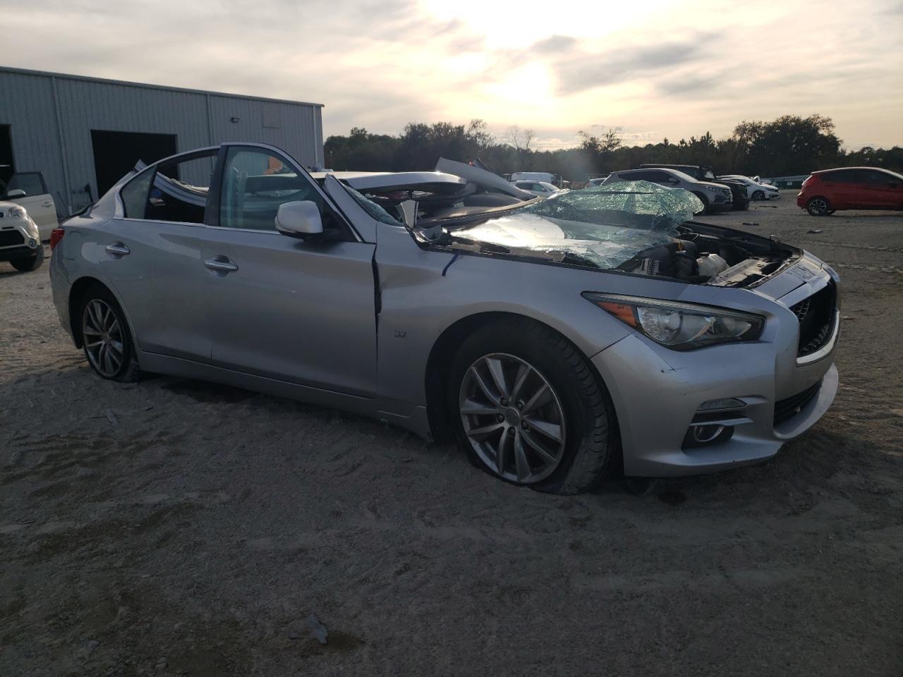 2015 INFINITI Q50 BASE - Фото 4