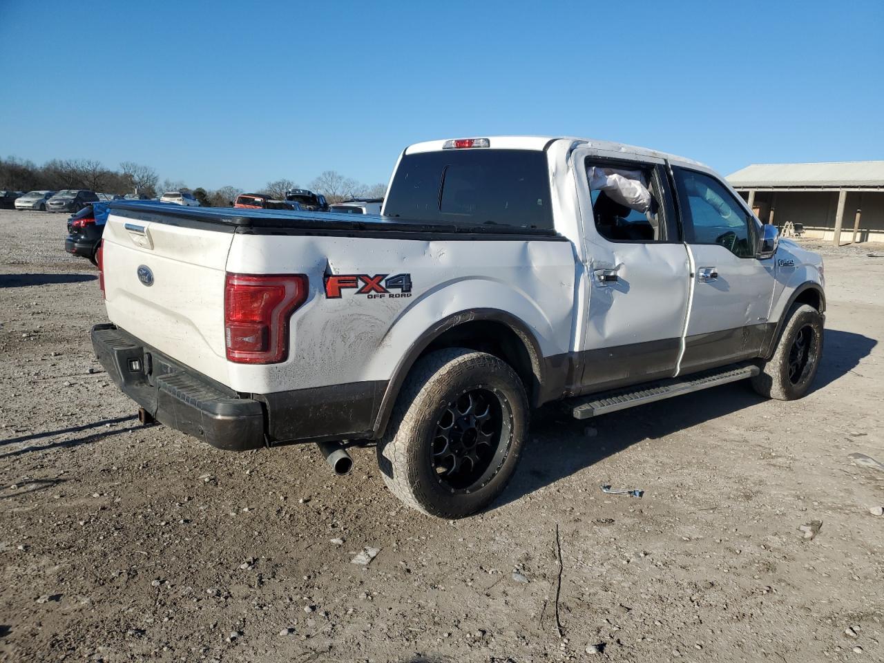 2016 FORD F150 SUPER - Фото 3