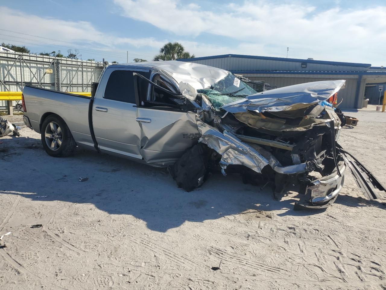 2019 RAM 1500 CLASS - Фото 4