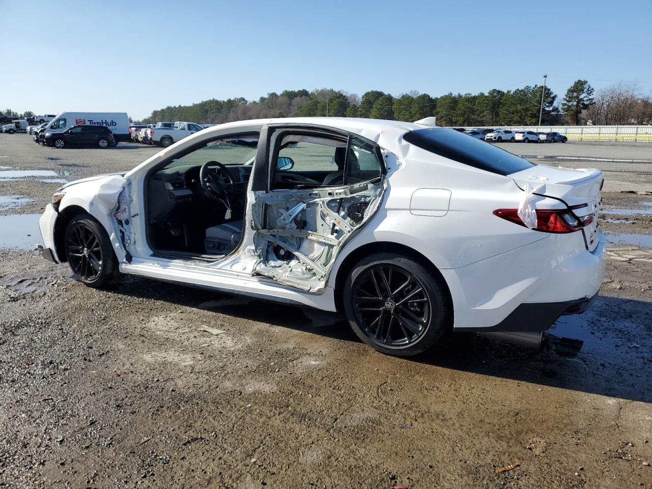 2025 TOYOTA CAMRY XSE - Фото 2