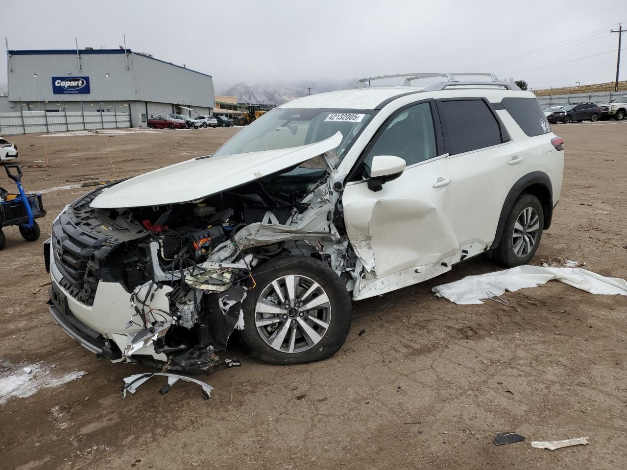 2023 NISSAN PATHFINDER