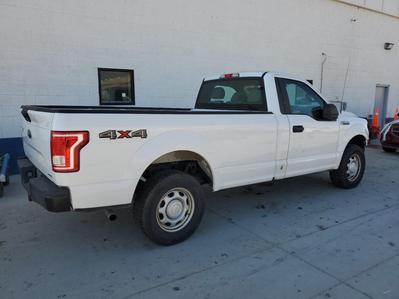 2016 FORD F150 - Фото 3
