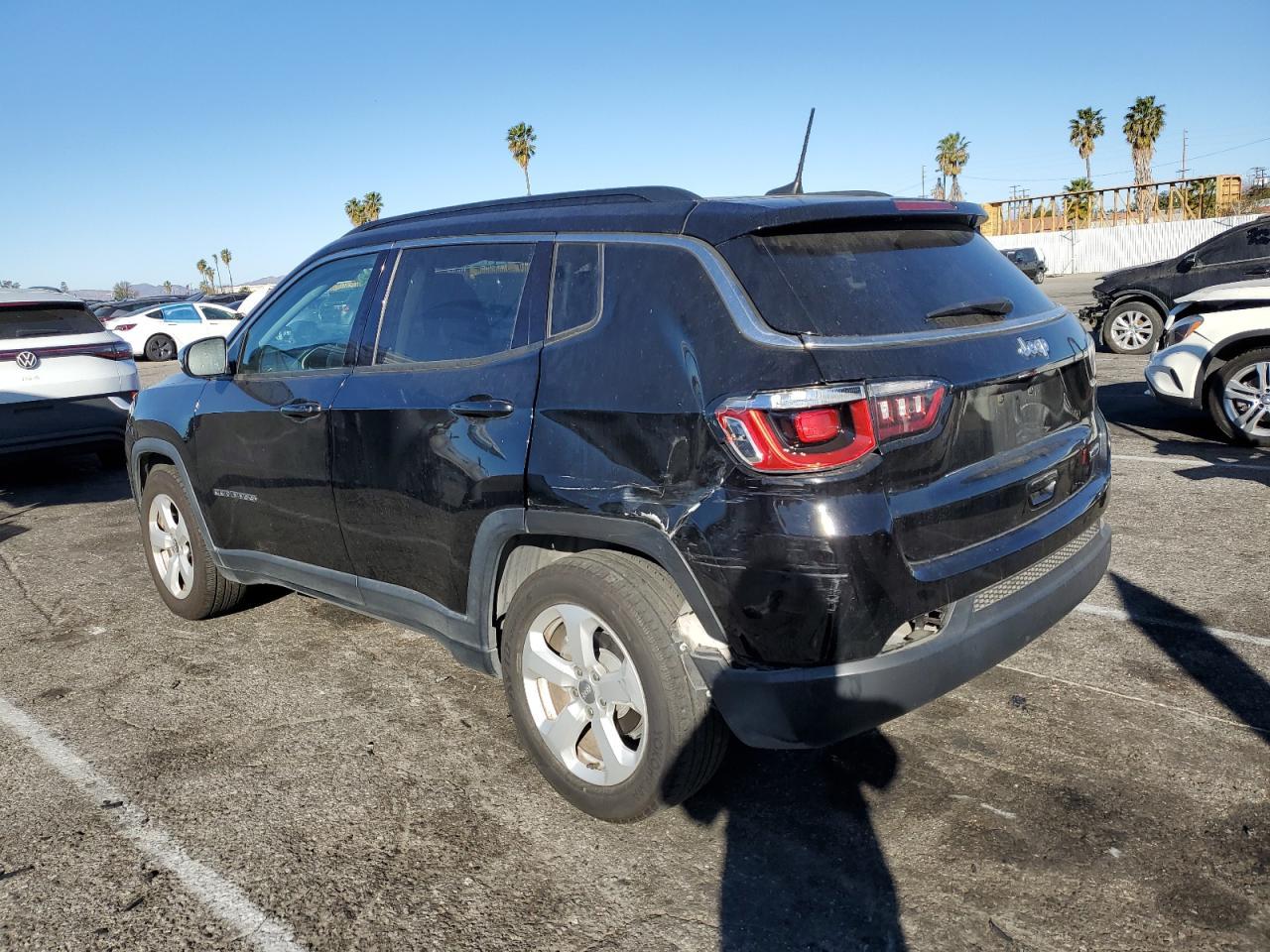 2018 JEEP COMPASS LA - Фото 2