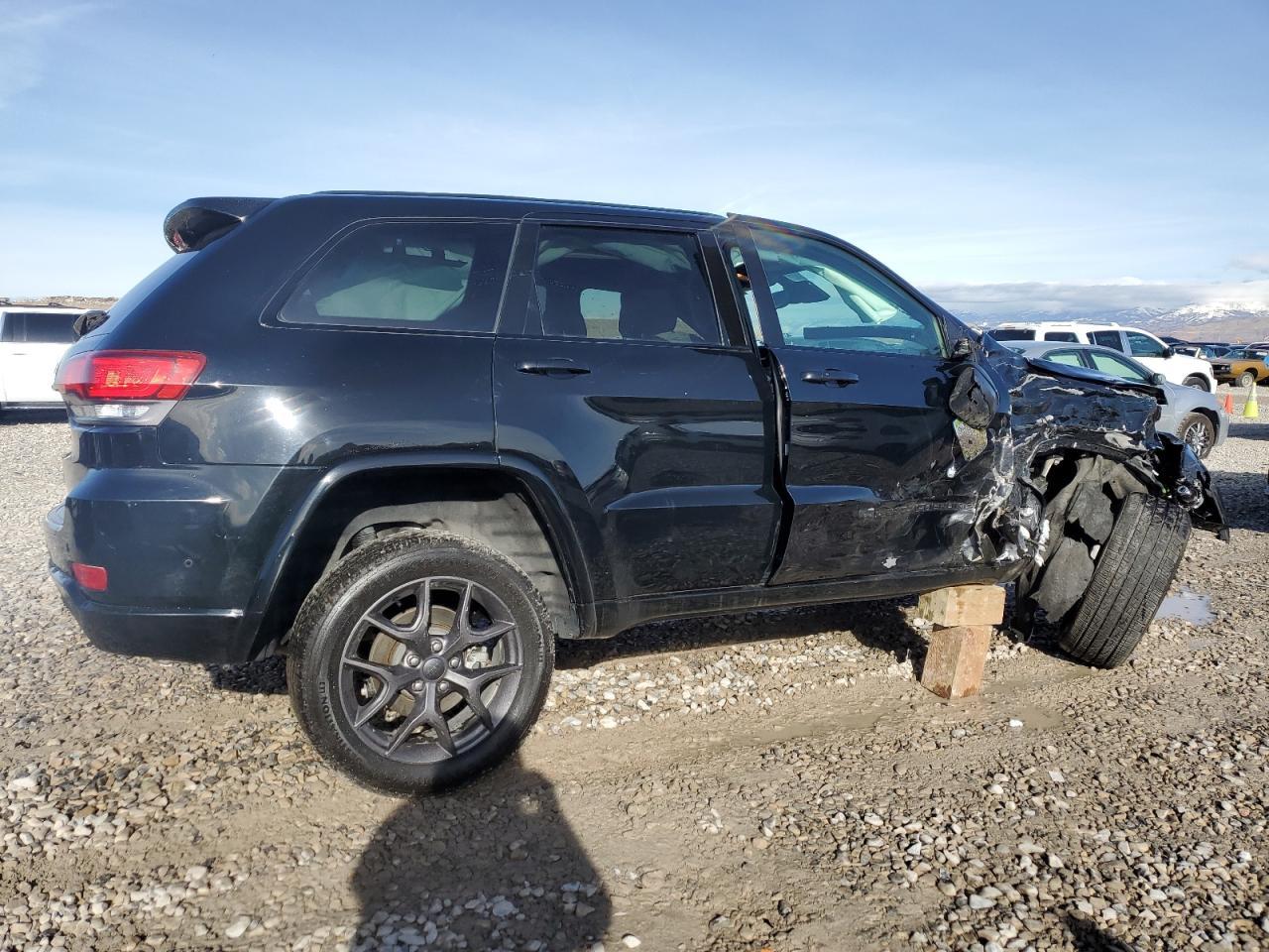 2021 JEEP GRAND CHER - Image 3