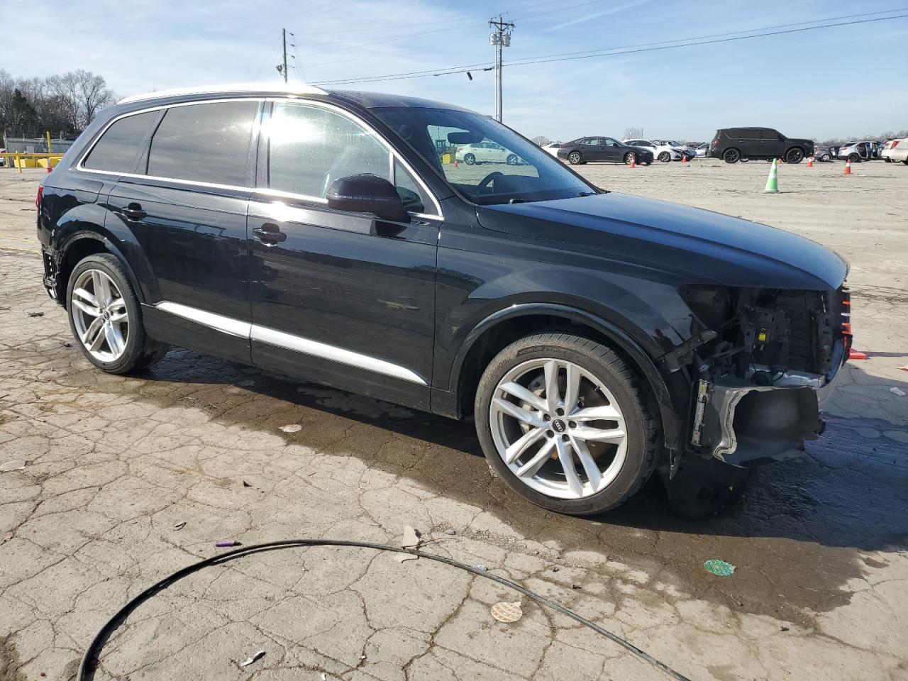 2017 AUDI Q7 PRESTIG - Image 4