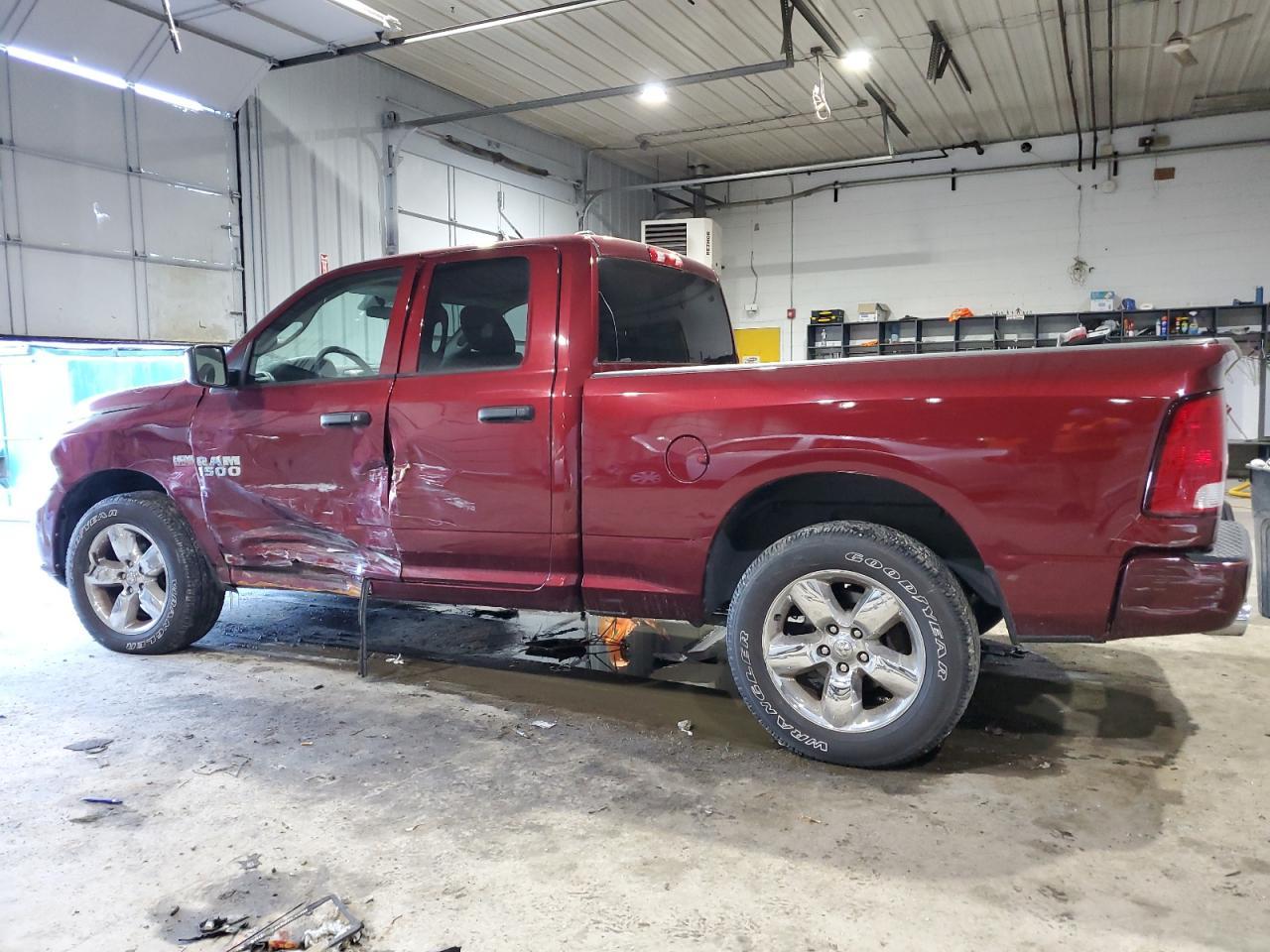 2018 RAM 1500 ST - Фото 2