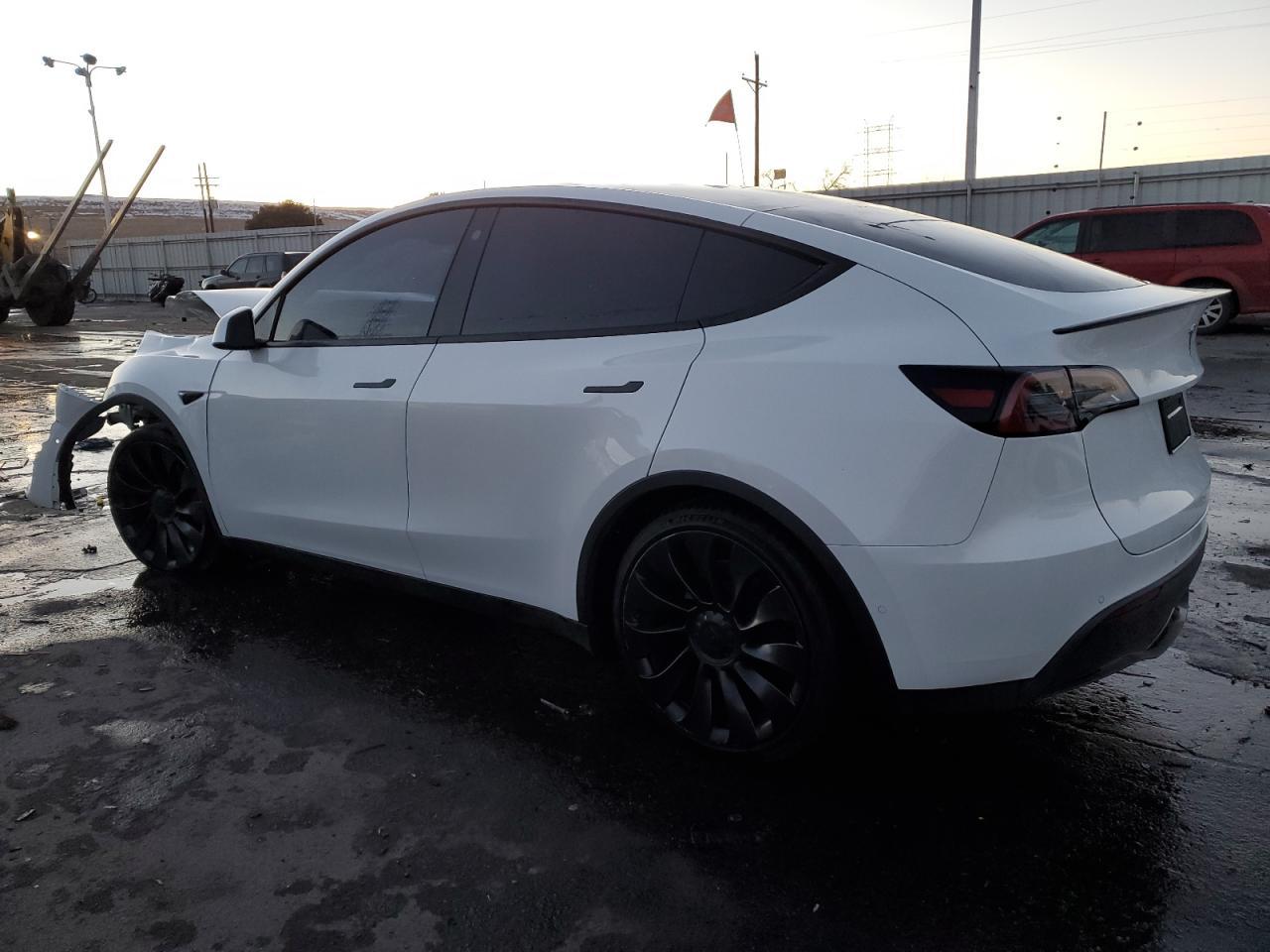 2022 TESLA MODEL Y - Image 2