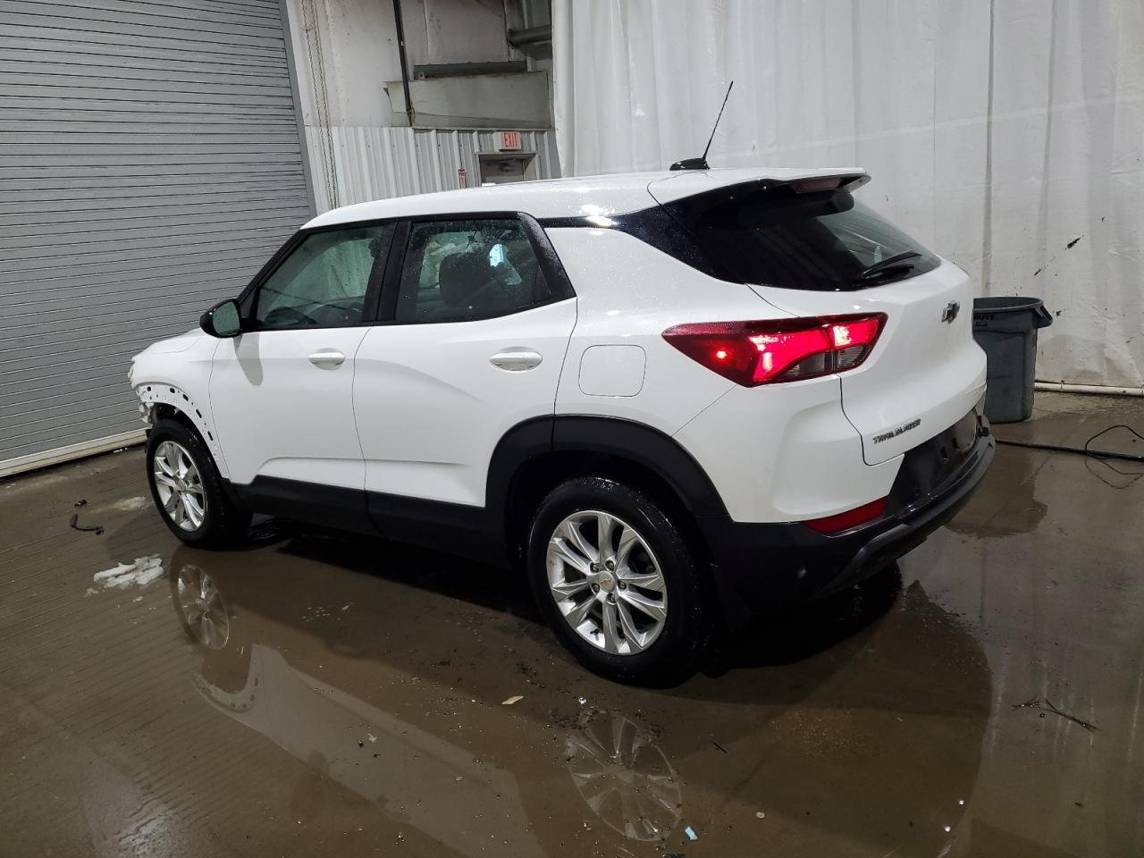 2021 CHEVROLET TRAILBLAZE - Image 2