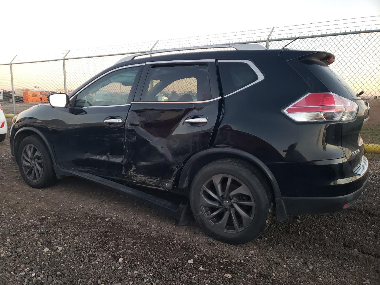 2015 NISSAN ROGUE S - Image 2
