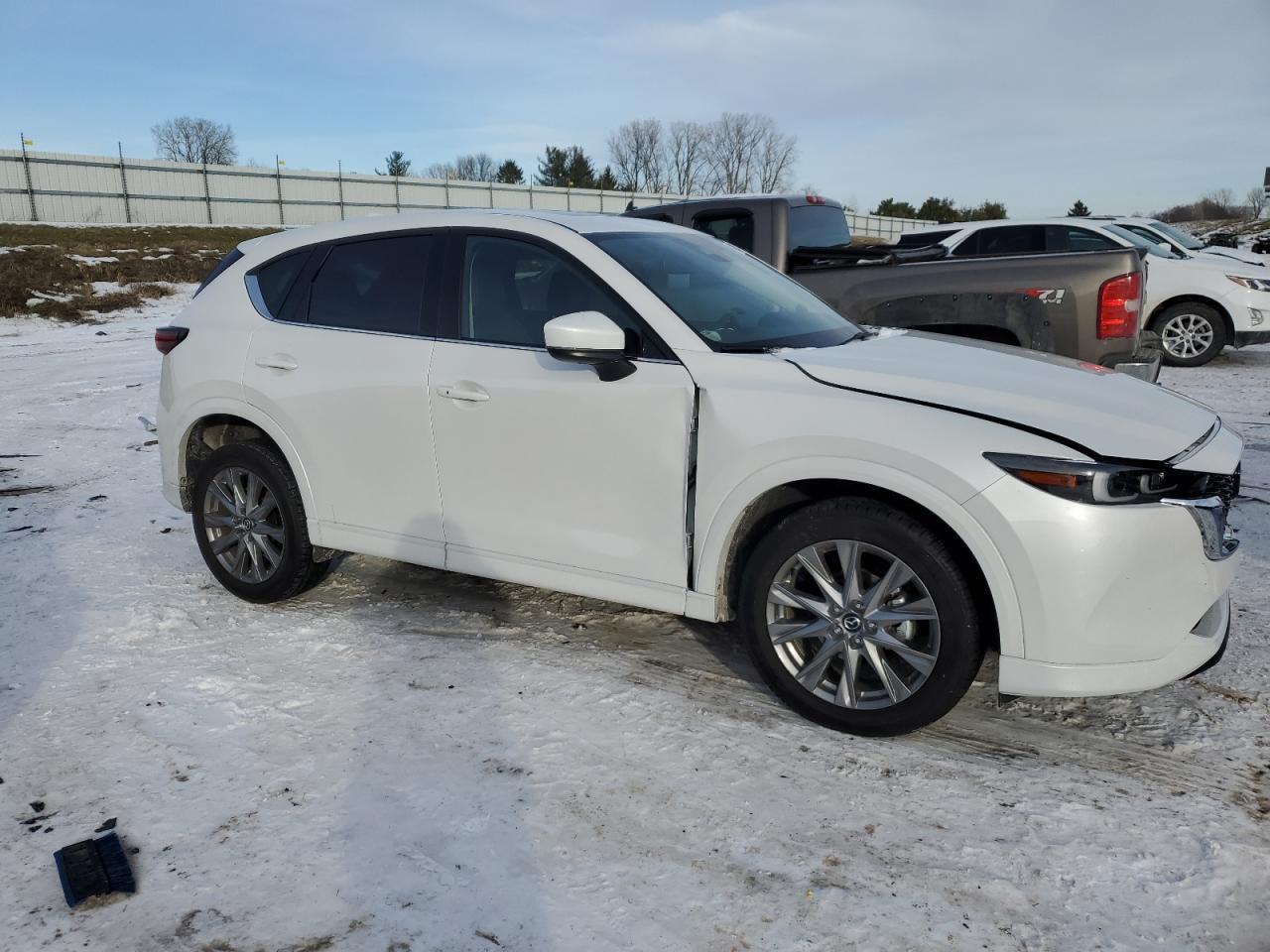 2024 MAZDA CX-5 PREMI - Image 4