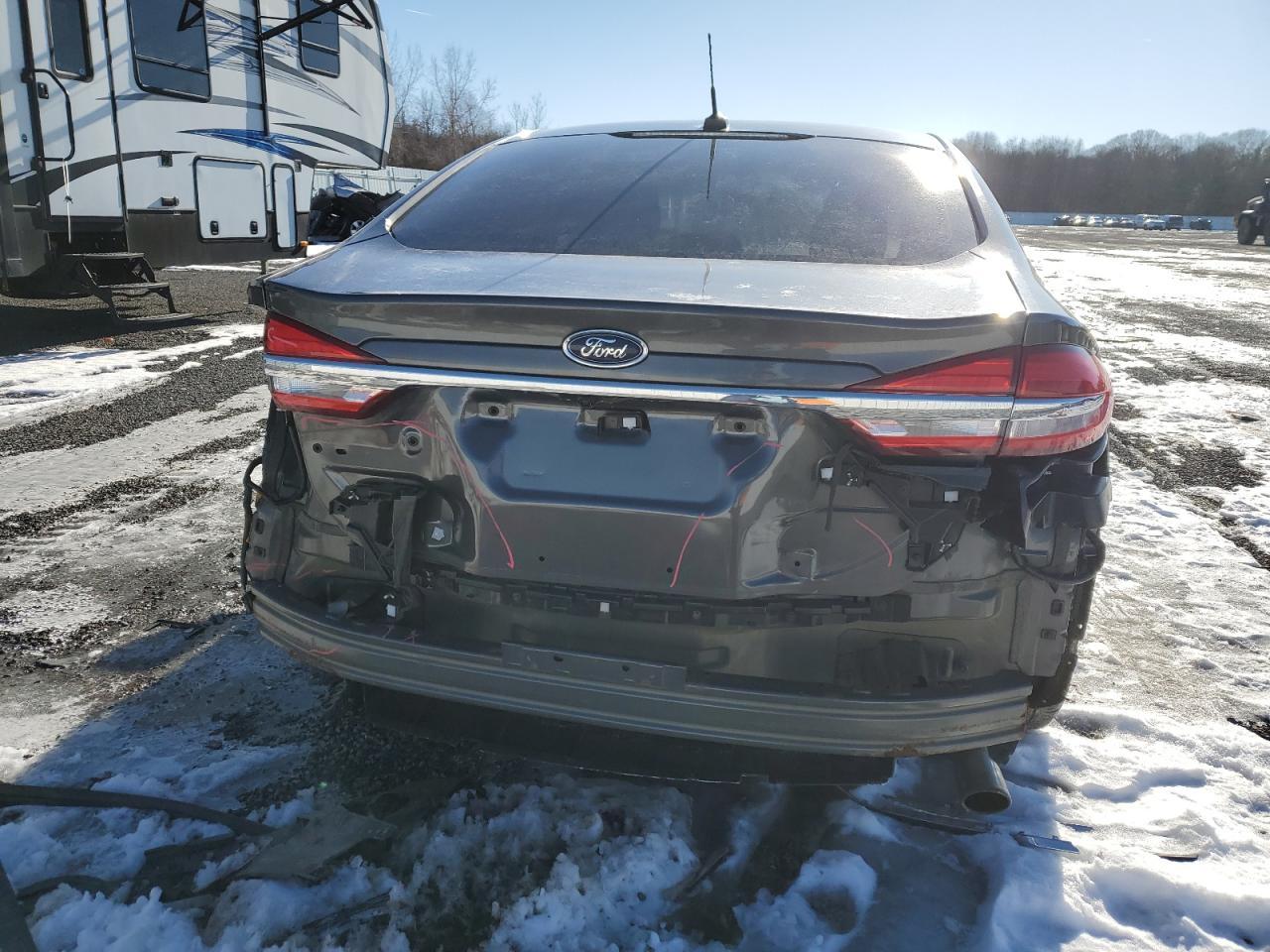 2017 FORD FUSION SE - Фото 6
