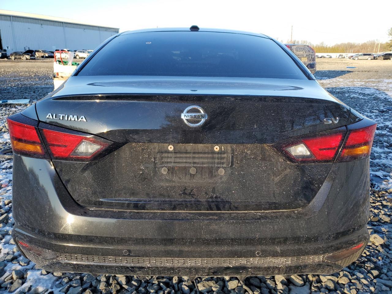 2022 NISSAN ALTIMA SV - Image 6