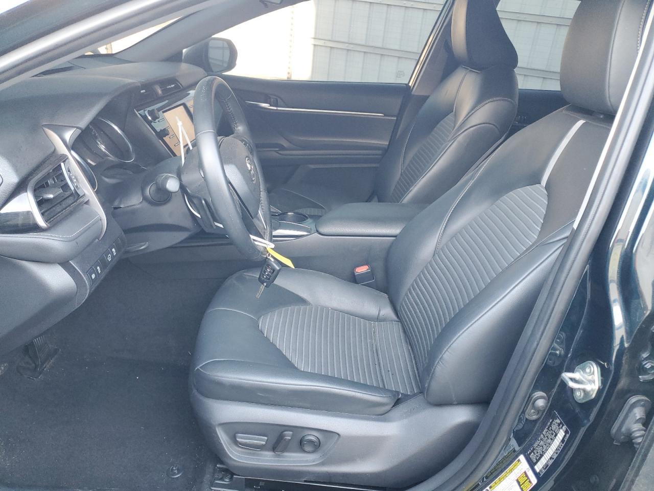 2020 TOYOTA CAMRY SE - Image 7