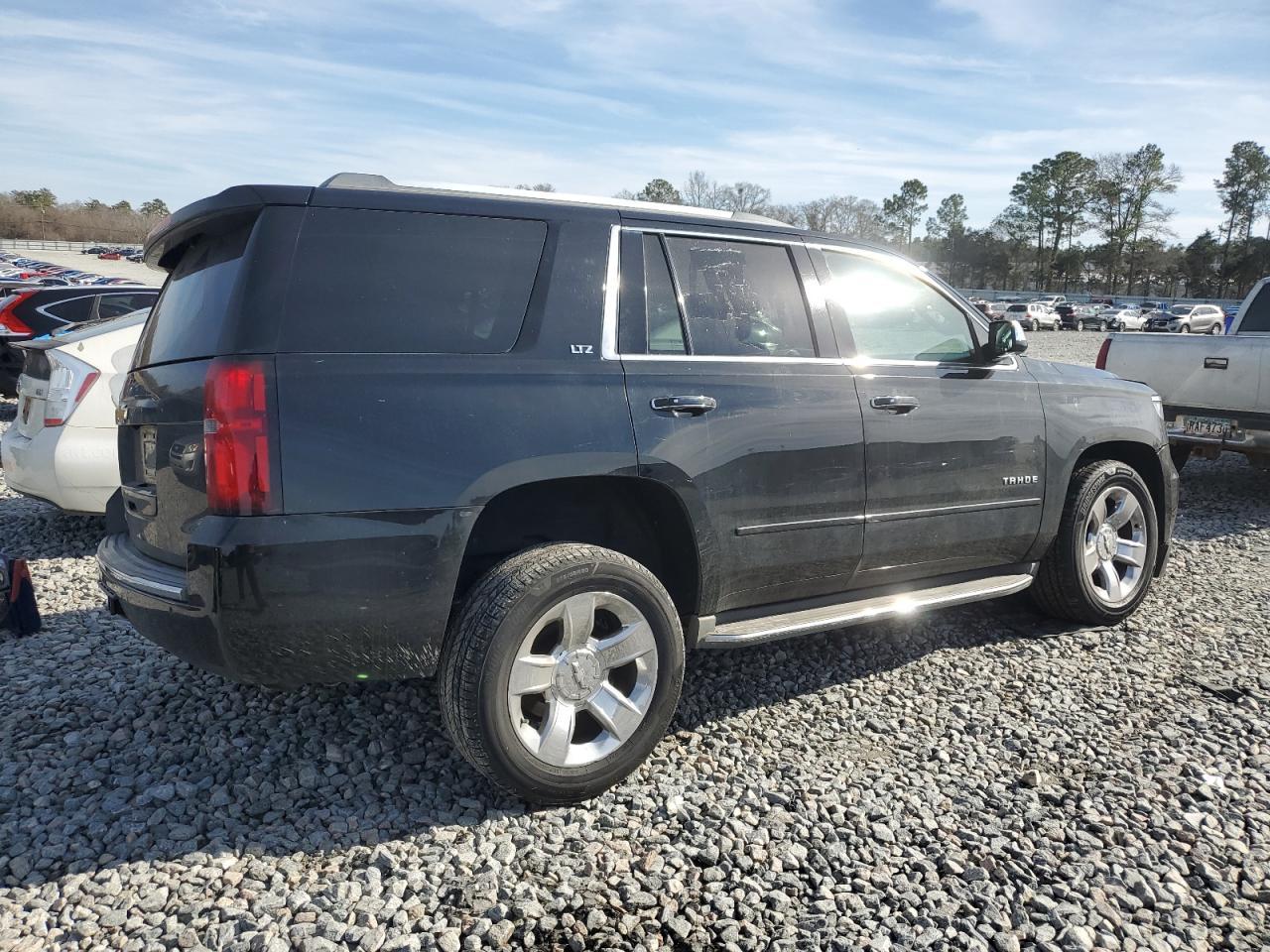 2015 CHEVROLET TAHOE K150 - Фото 3