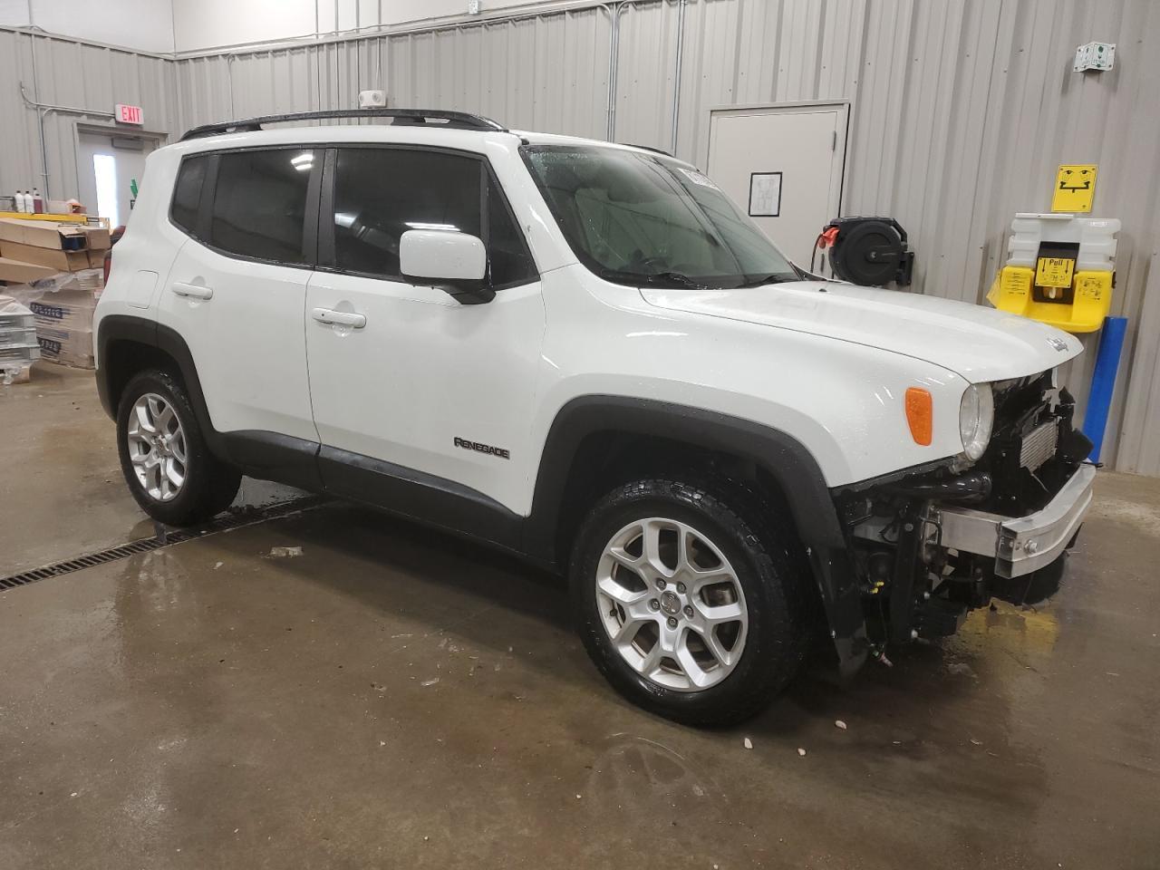2016 JEEP RENEGADE L - Image 4