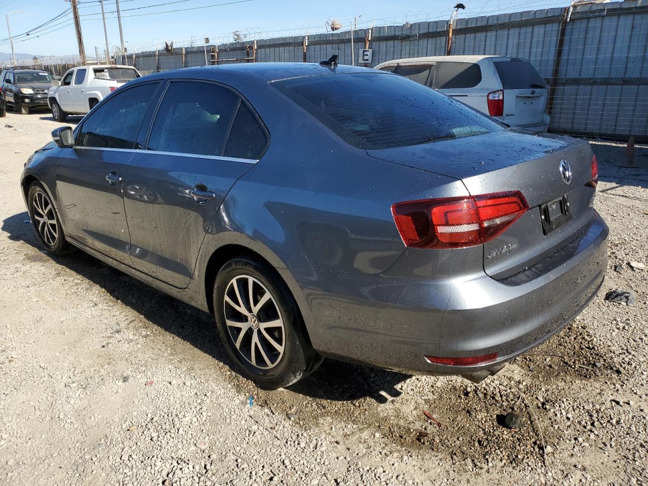 2017 VOLKSWAGEN JETTA SE - Image 2