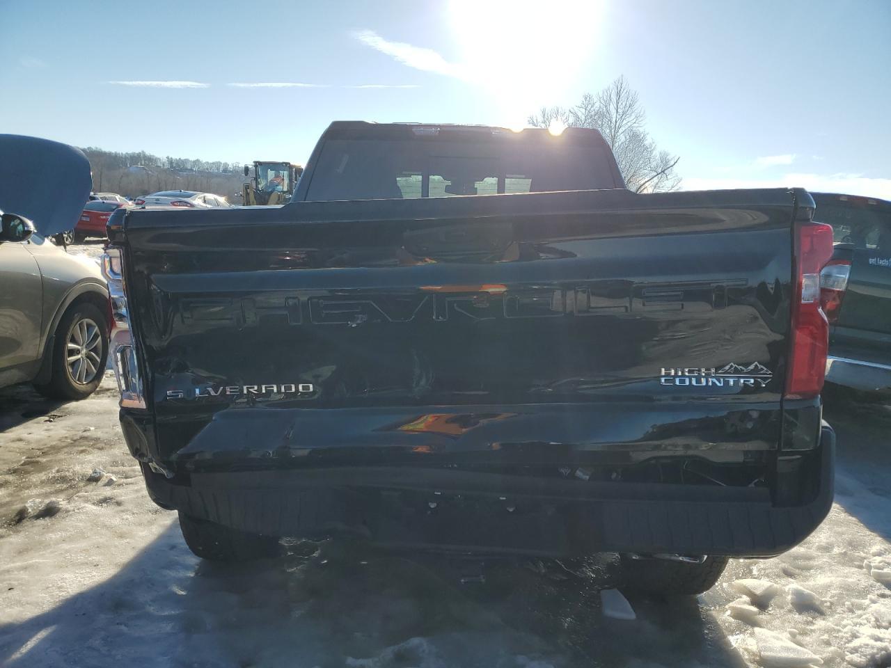 2023 CHEVROLET SILVERADO - Image 6