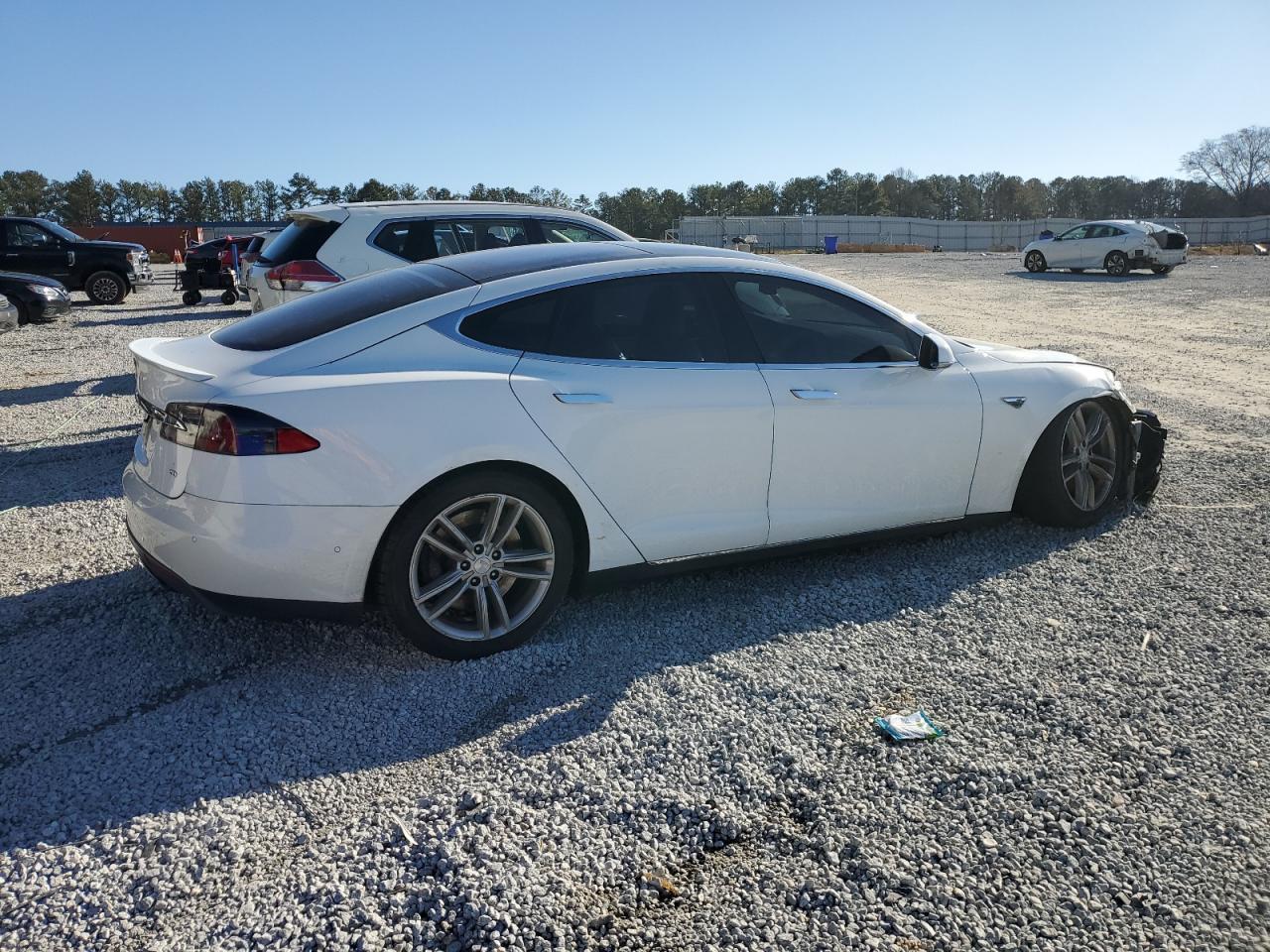 2015 TESLA MODEL S - Image 3