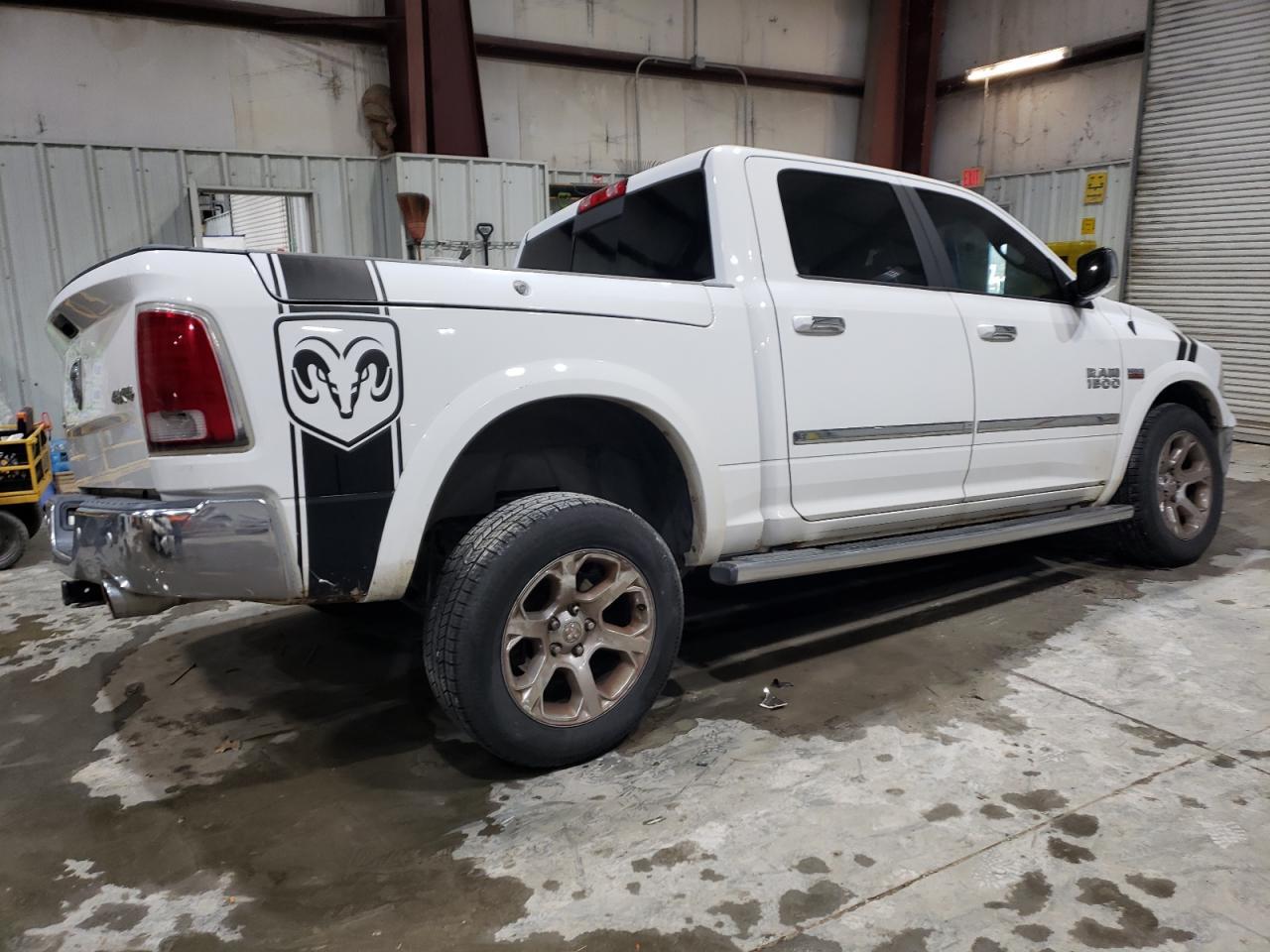 2014 RAM 1500 LARAM - Фото 3
