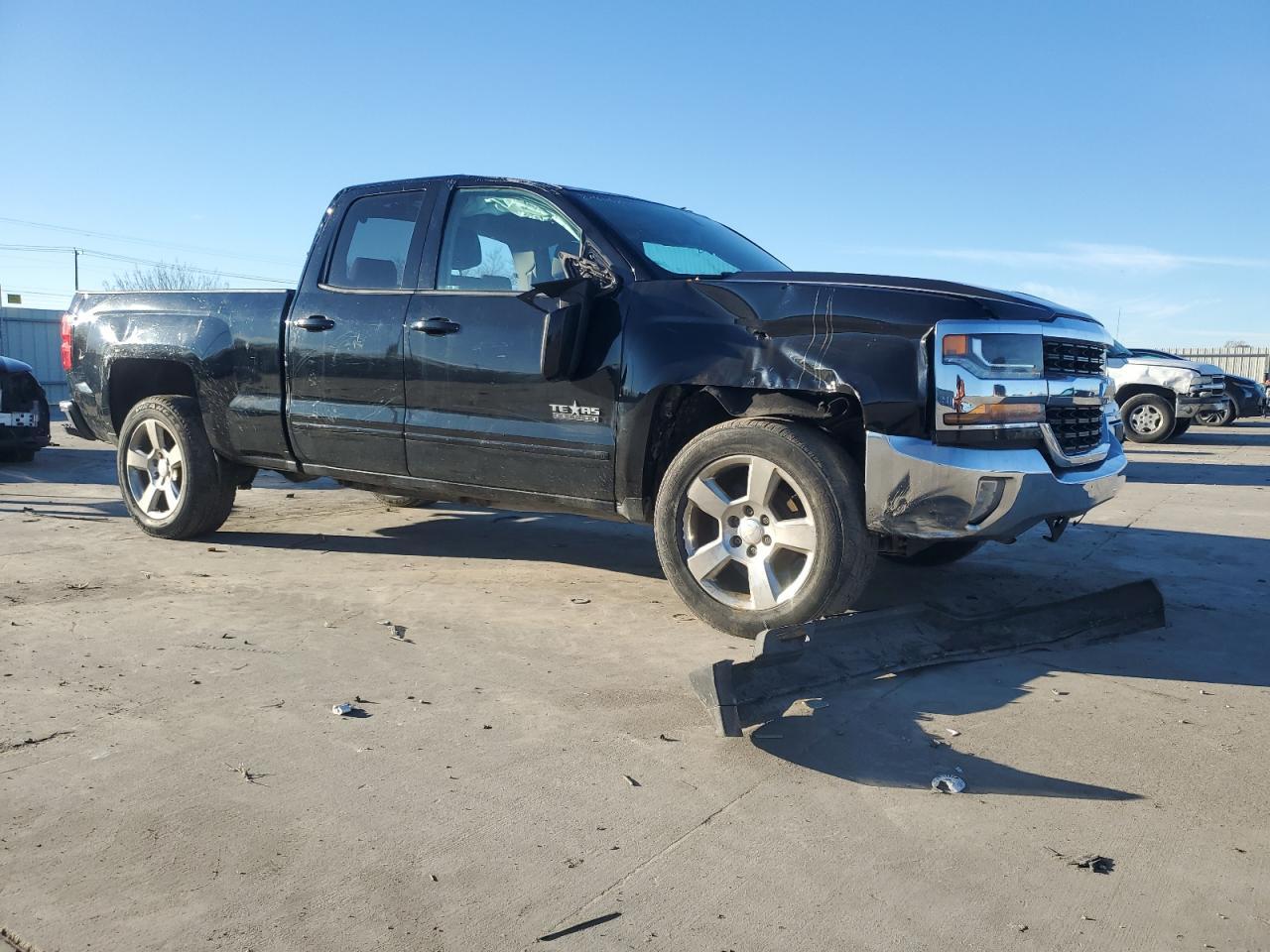 2016 CHEVROLET SILVERADO - Image 4