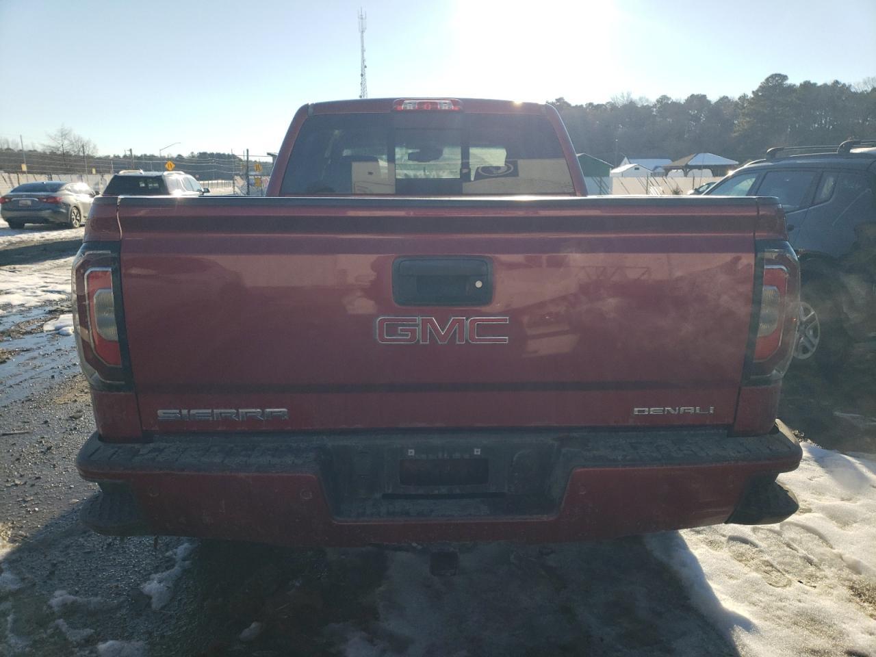 2018 GMC SIERRA K15 - Фото 6